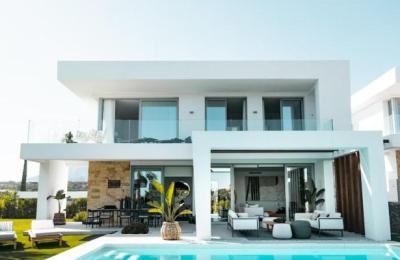 The Ultimate Guide to Buying a Vacation Home